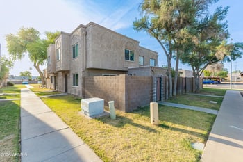 600 Dobson Rd #88, Mesa, AZ 85202