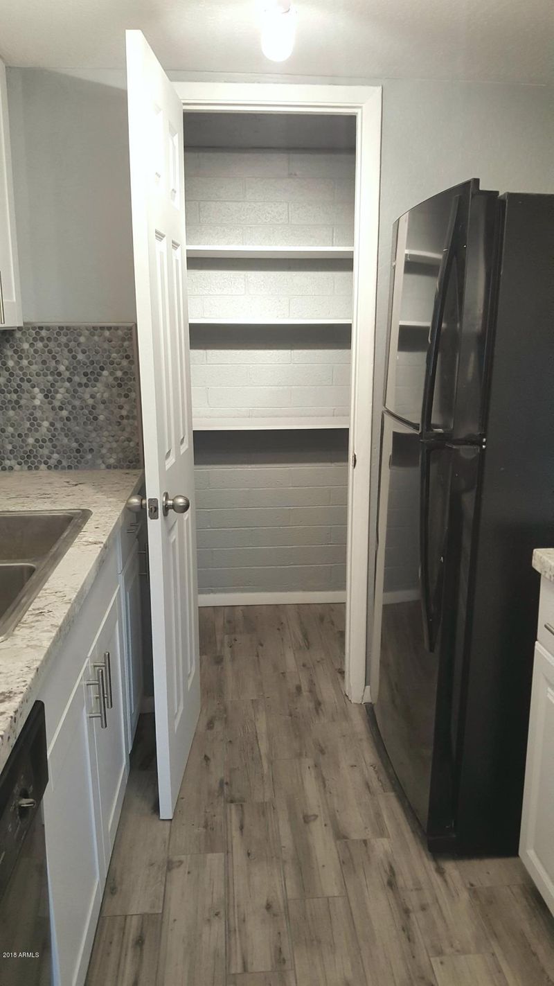 600 S Dobson Rd #110, Mesa, AZ 85202