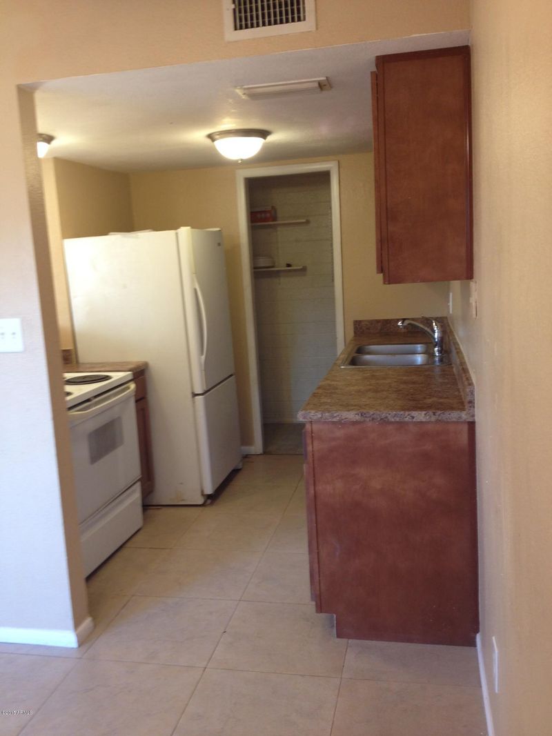 600 S Dobson Rd #4, Mesa, AZ 85202