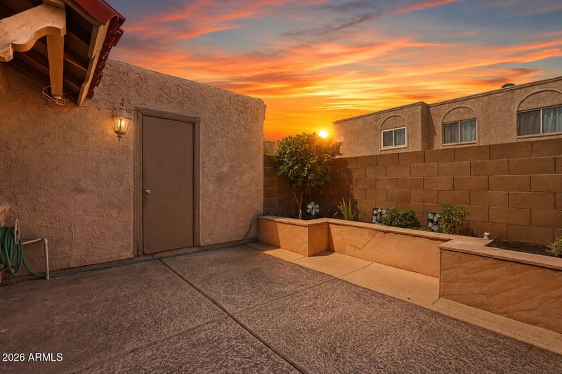 600 S Dobson Rd #6, Mesa, AZ 85202