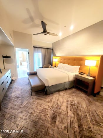 6000 Camelback Rd #7707A, Scottsdale, AZ 85251