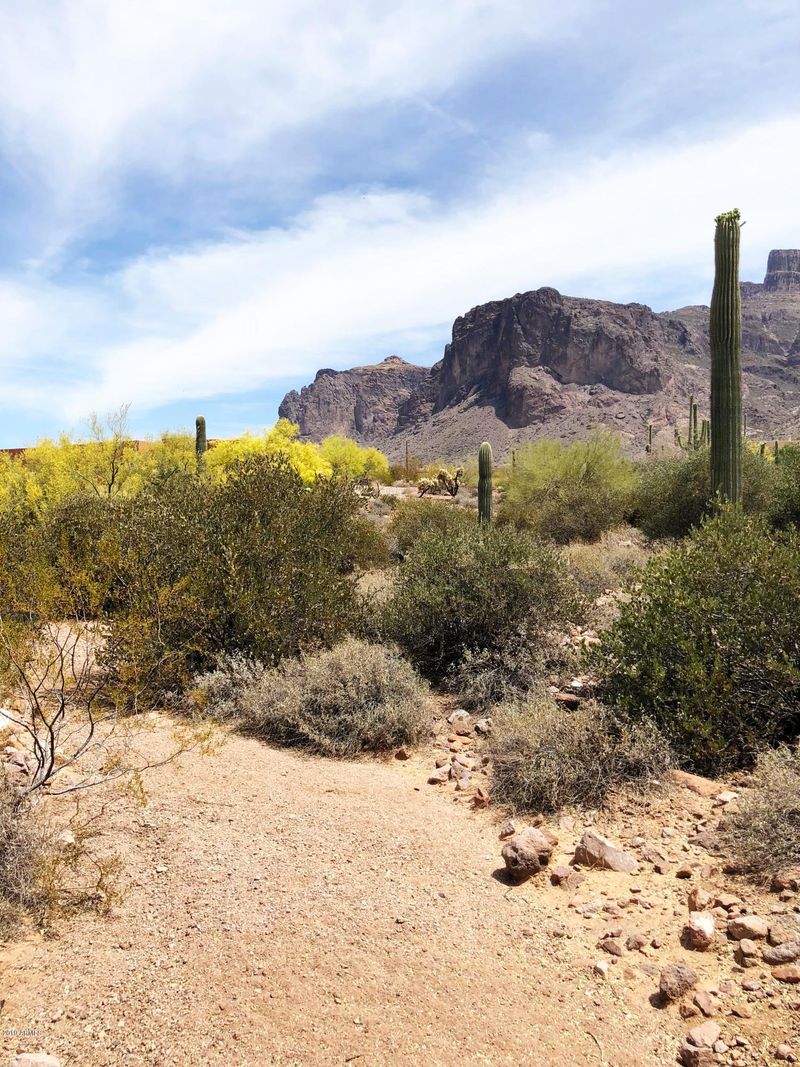 6000 E Siesta St, Apache Junction, AZ 85119
