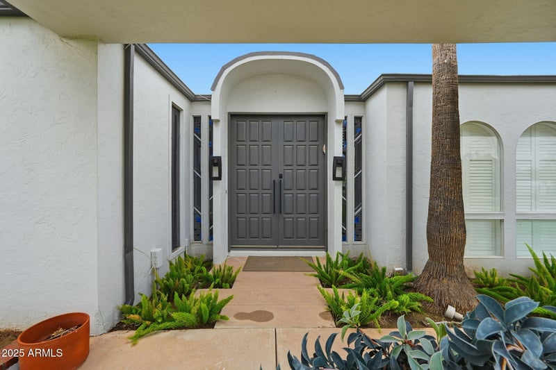 6001 2nd Ave, Phoenix, AZ 85013