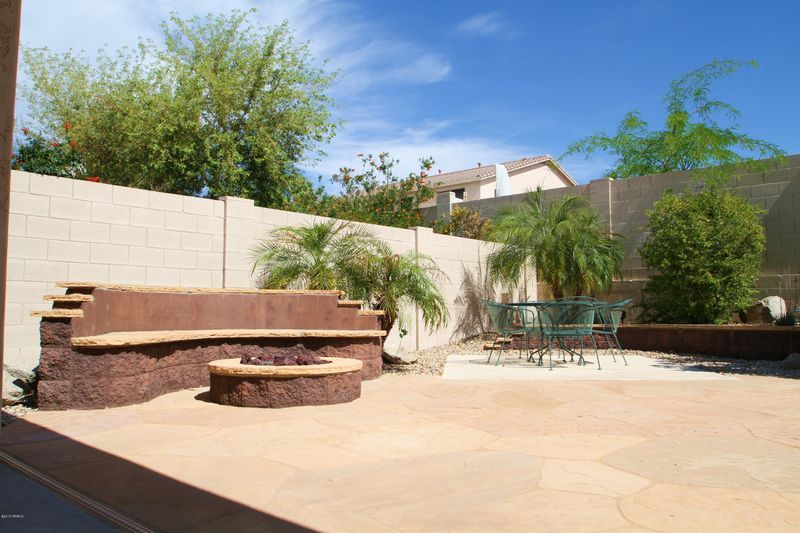 6002 W Bent Tree Dr, Phoenix, AZ 85083