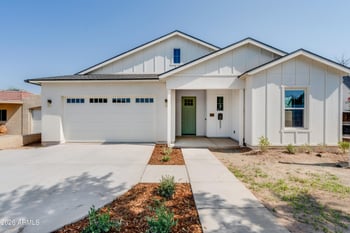 6002 W Northview Ave, Glendale, AZ 85301