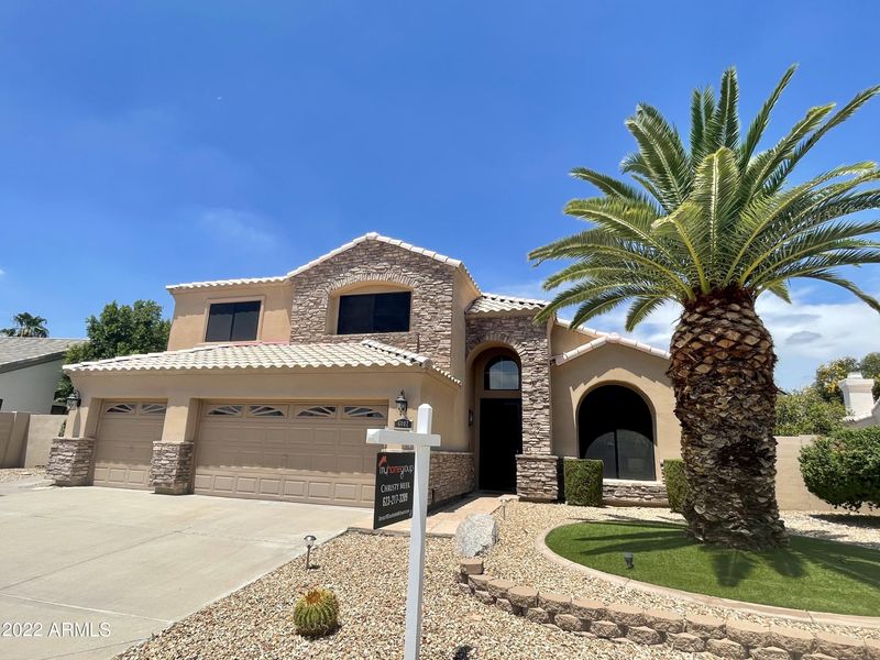 6002 W Potter Dr, Glendale, AZ 85308
