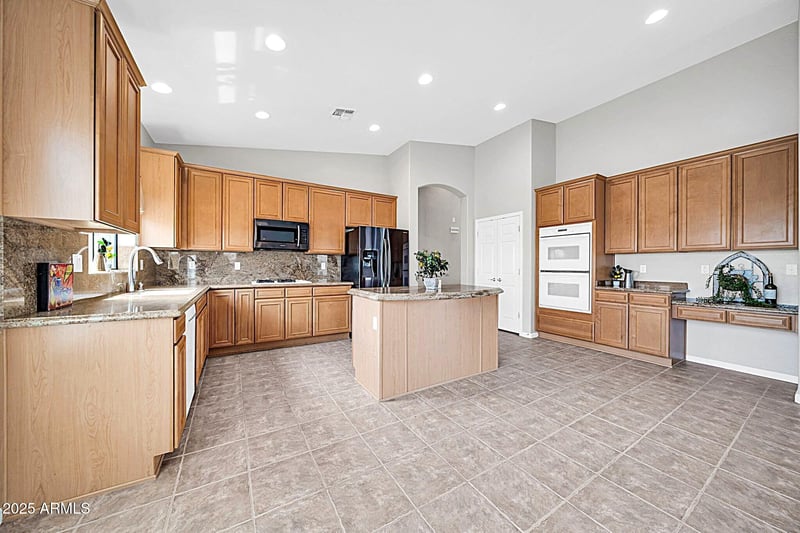 6003 132nd Dr, Litchfield Park, AZ 85340