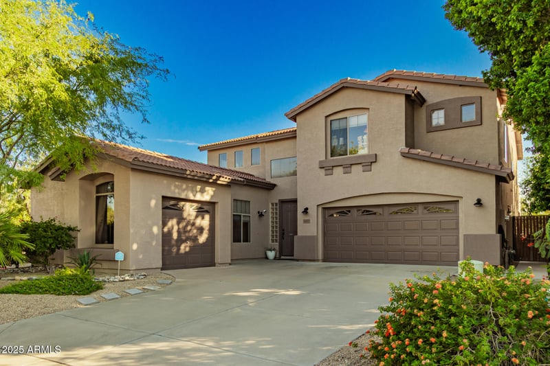 6003 Oberlin Way, Phoenix, AZ 85083