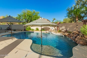 6003 Oberlin Way, Phoenix, AZ 85083