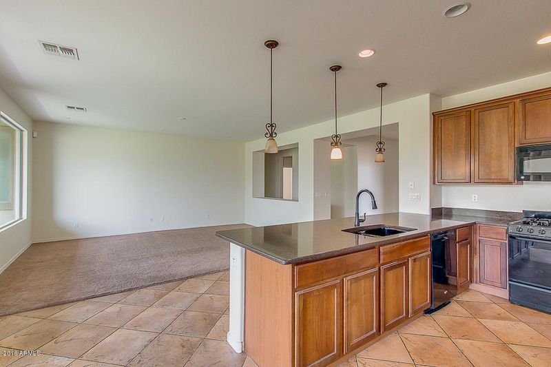 6003 S 68th Ave, Laveen, AZ 85339