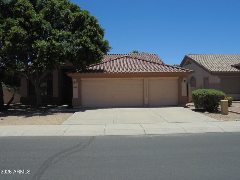 6003 W Sequoia Dr, Glendale, AZ 85308