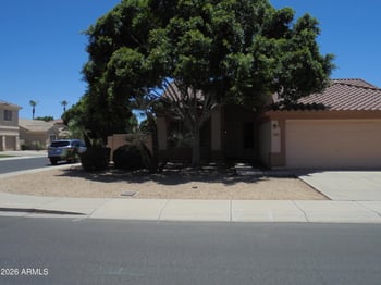 6003 Sequoia Dr, Glendale, AZ 85308