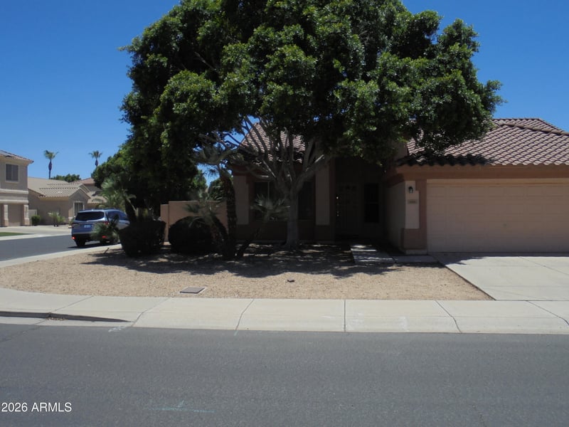 6003 W Sequoia Dr, Glendale, AZ 85308