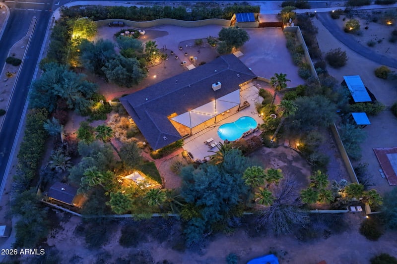 6005 N Invergordon Rd, Paradise Valley, AZ 85253