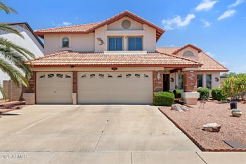 6006 W Villa Maria Dr, Glendale, AZ 85308