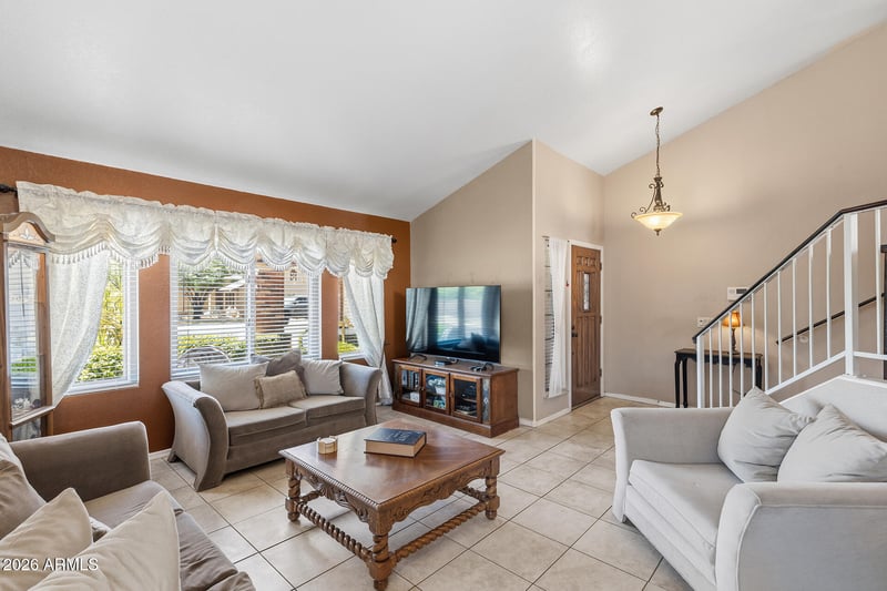 6006 W Villa Maria Dr, Glendale, AZ 85308