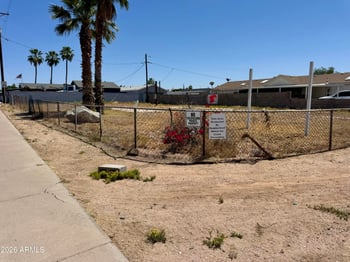 601 92nd St #1, Mesa, AZ 85208