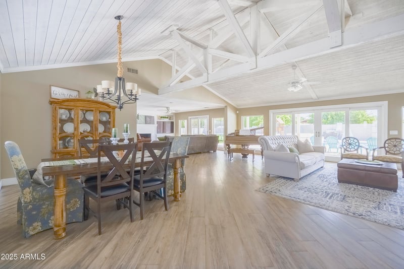 601 Bullmoose Dr, Chandler, AZ 85224