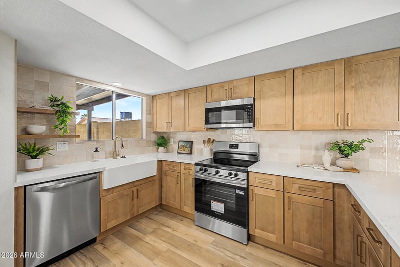 601 E Wescott Dr, Phoenix, AZ 85024