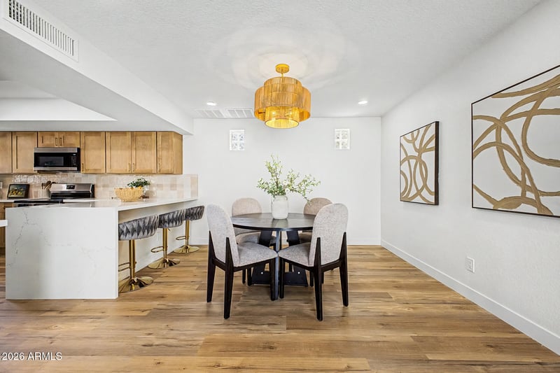 601 E Wescott Dr, Phoenix, AZ 85024