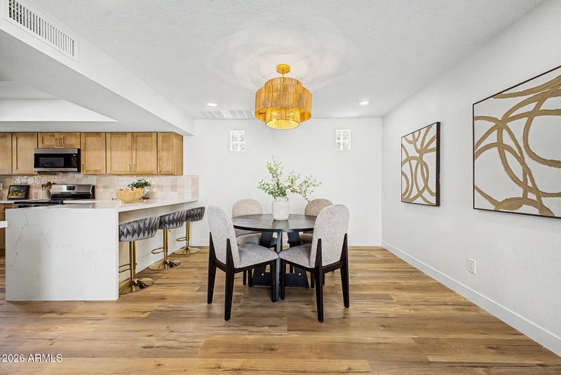 601 E Wescott Dr, Phoenix, AZ 85024