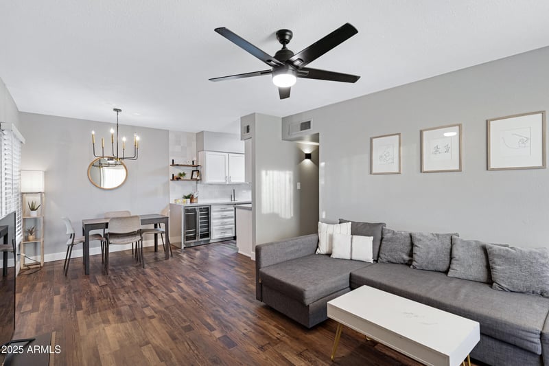 601 May -- #27, Mesa, AZ 85201