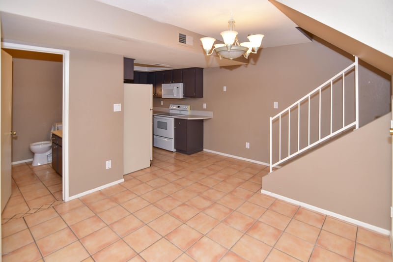 601 N 4th St #B, Avondale, AZ 85323