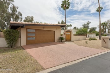 601 Gibraltar Ln, Phoenix, AZ 85023