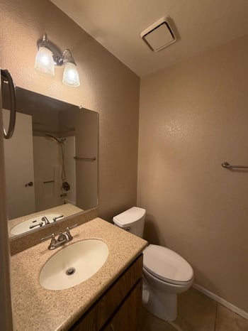 601 Yukon Dr #3, Phoenix, AZ 85027