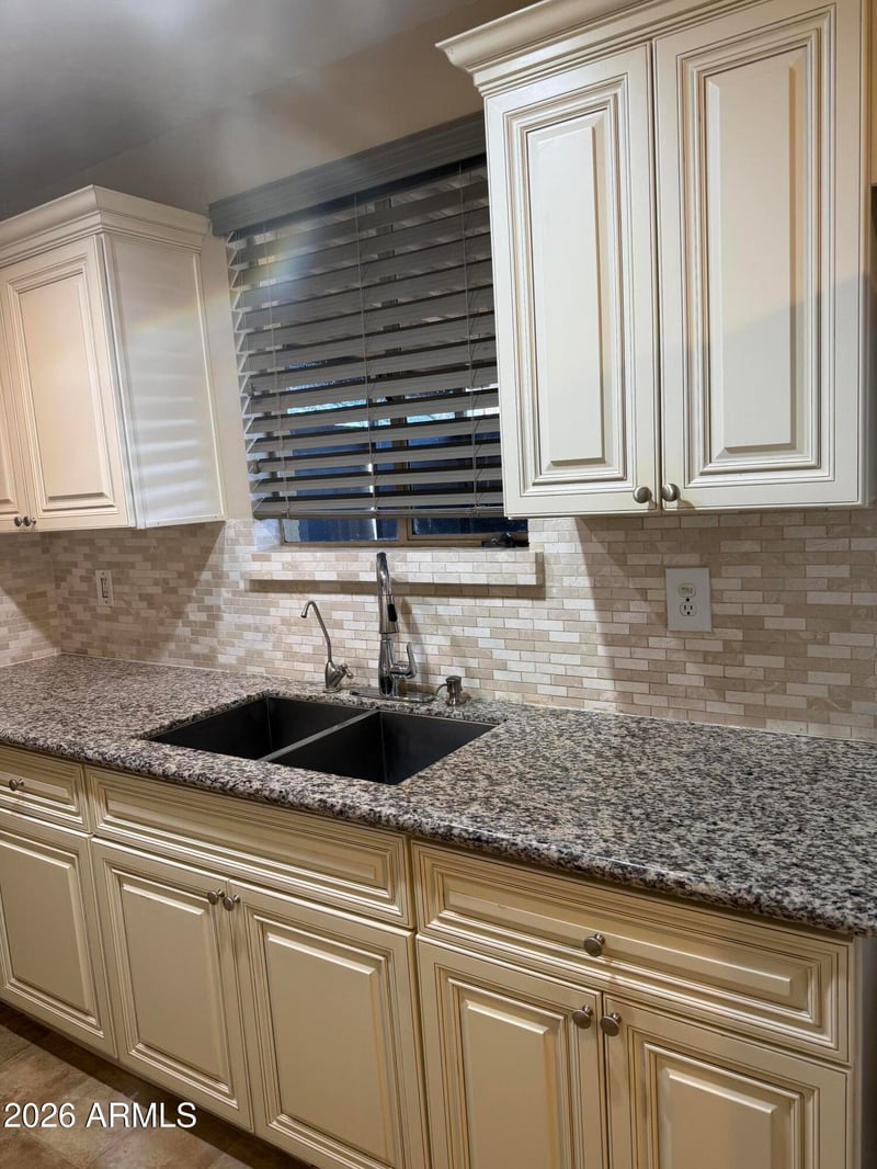 6011 N 33rd Ave, Phoenix, AZ 85017