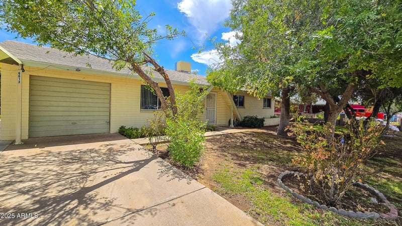 6013 Avalon Dr, Phoenix, AZ 85033