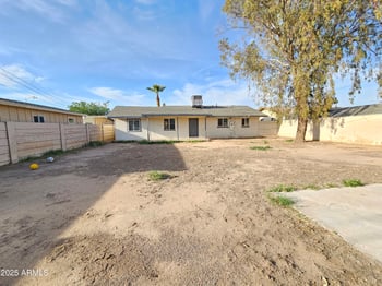 6013 Claremont St, Glendale, AZ 85301