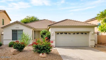 6013 Park View Ln, Glendale, AZ 85310