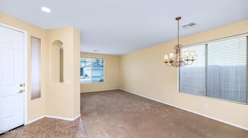 6013 Park View Ln, Glendale, AZ 85310
