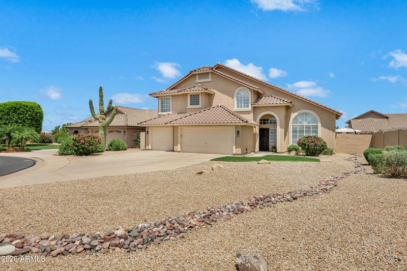 6014 E Selkirk Cir, Mesa, AZ 85215