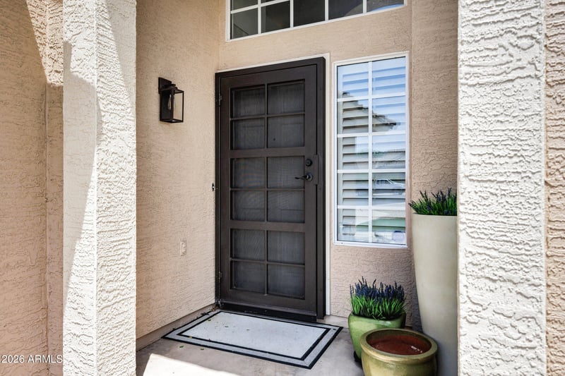 6014 E Selkirk Cir, Mesa, AZ 85215