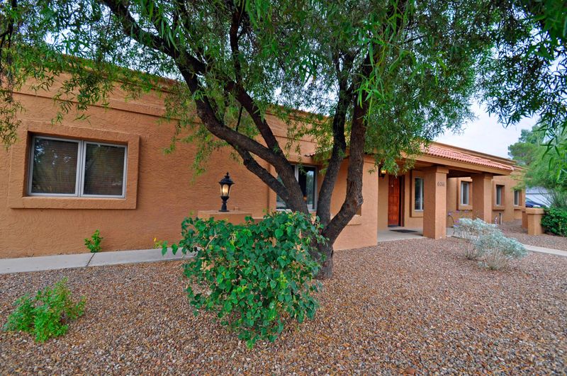 6016 E Joan De Arc Ave, Scottsdale, AZ 85254