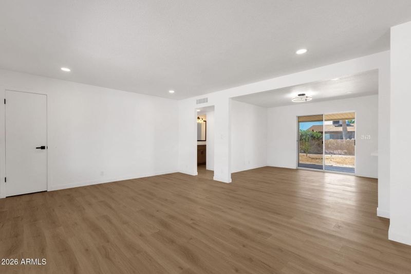 6017 E Boise St, Mesa, AZ 85205