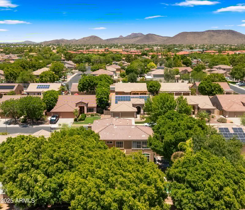 6017 Kristal Way, Glendale, AZ 85308