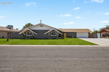 6017 W Medlock Dr, Glendale, AZ 85301