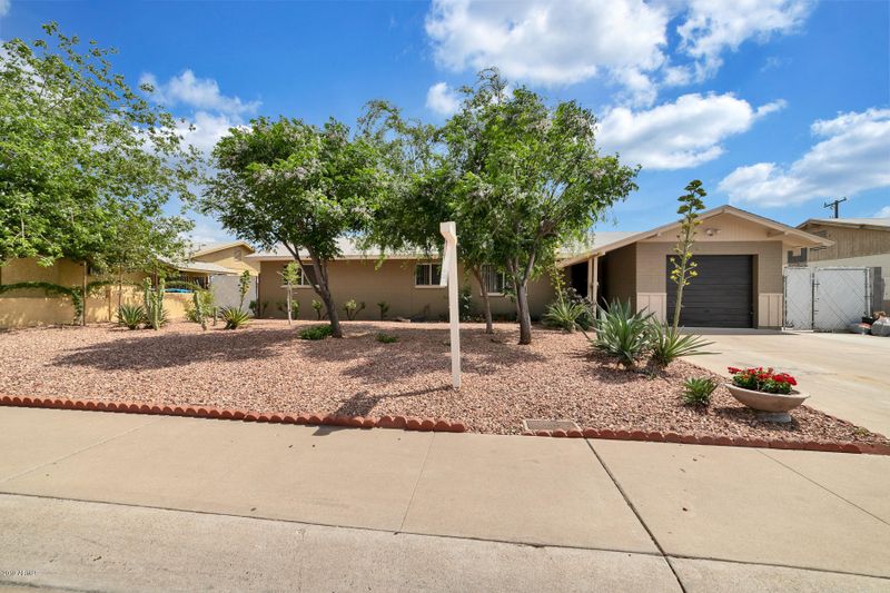 6019 W Cheery Lynn Rd, Phoenix, AZ 85033