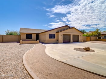6019 W Greenbriar Dr, Glendale, AZ 85308