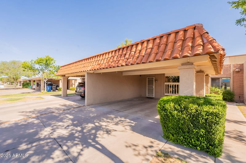 602 Colgate Dr, Tempe, AZ 85283