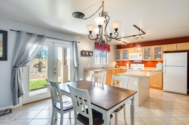 602 Colt Ct, Chandler, AZ 85225
