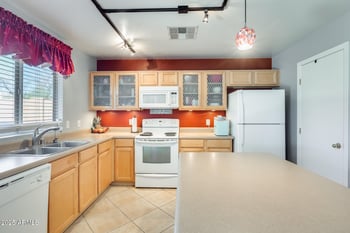 602 Colt Ct, Chandler, AZ 85225