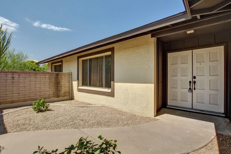 602 E Diamond Dr, Tempe, AZ 85283