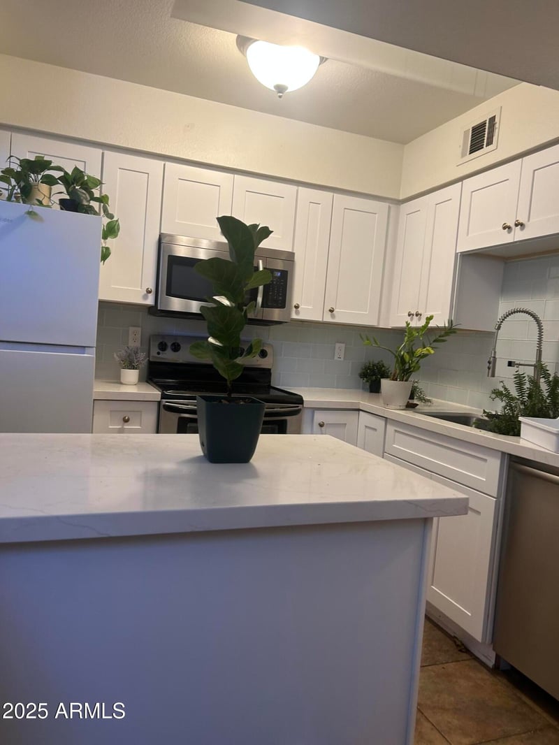 602 May St #65, Mesa, AZ 85201