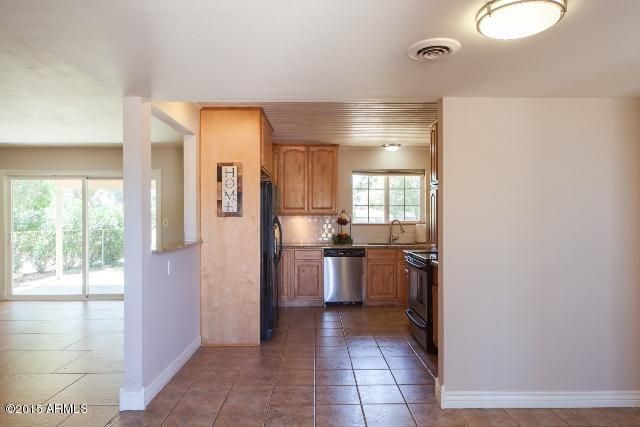 602 S Revolta Cir, Mesa, AZ 85208