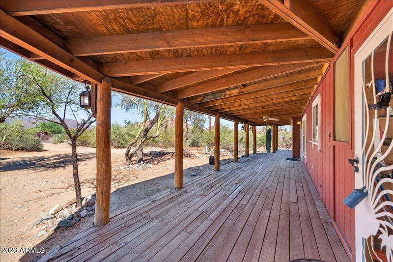 602 W Circle Mountain Rd, New River, AZ 85087