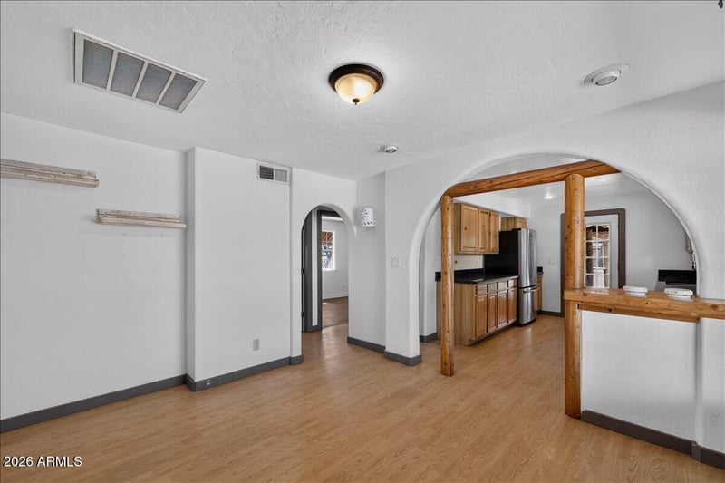602 W Circle Mountain Rd, New River, AZ 85087